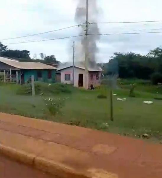 Incêndio mobliza o Corpo de Bombeiros de Cruz Alta na manhã da segunda