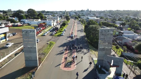 Pórtico de Cruz Alta é inaugurado e reforça identidade cultural da cidade