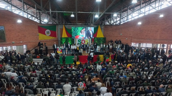 SOS Agro RS entrega carta aberta após Tratoraço em Porto Alegre nesta quinta