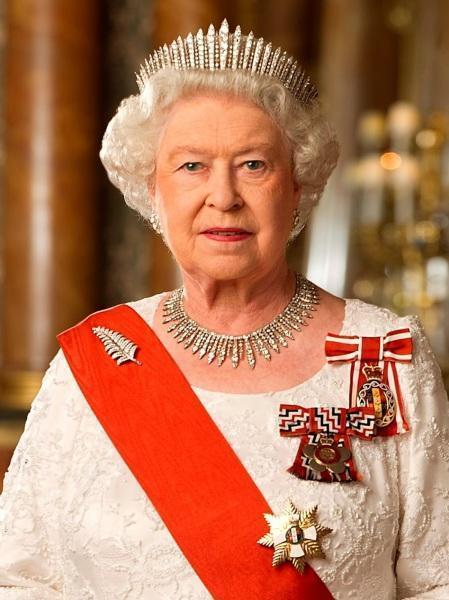 Morre aos 96 anos Elizabeth II Rainha do Reino Unido