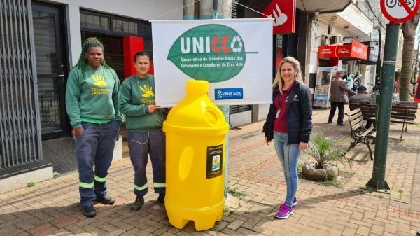 Cooperativa UNICCA tem ponto de recolhimento de óleo de cozinha no calçadão 