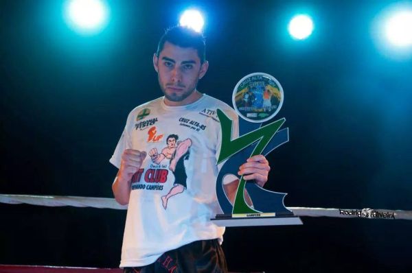 LUTO NO ESPORTE>Atleta cruz-altense morre durante jogo em Frederico Westphalen