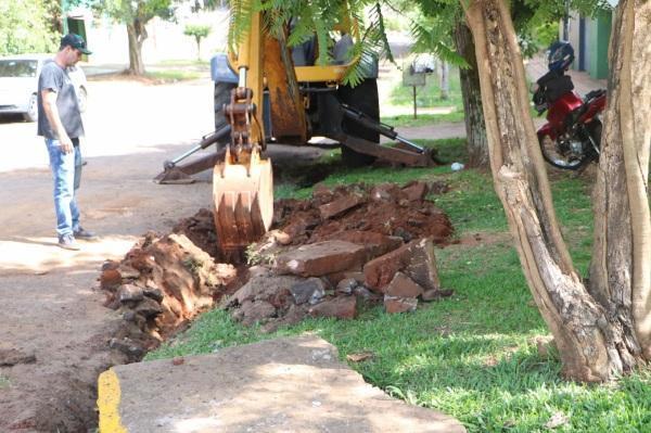 Iniciaram as obras para novo asfalto da Procópio Gomes