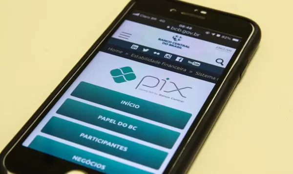 Pix acima de R$ 5 mil: entenda o que muda com novas regras 