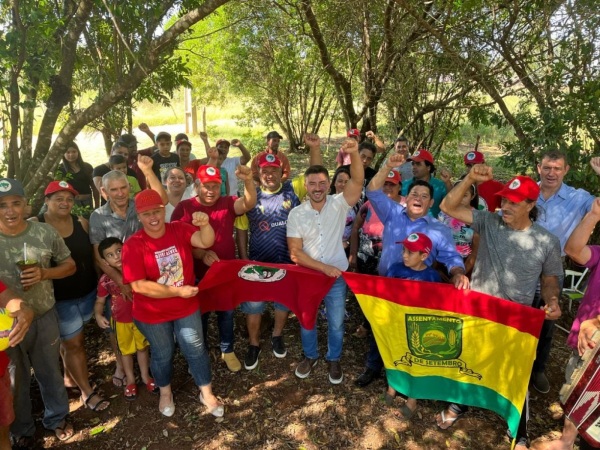Após 15 anos de luta, famílias conquistam posse de terras em Cruz Alta