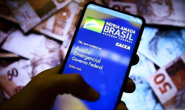 Caixa paga hoje auxílio emergencial a nascidos em fevereiro