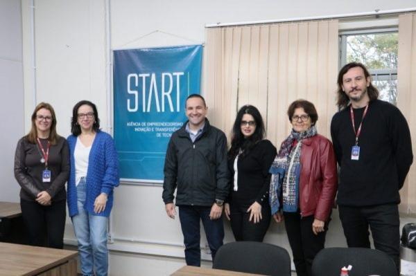Unicruz recebe visita da Secretaria de Inovação, Ciência e Tecnologia