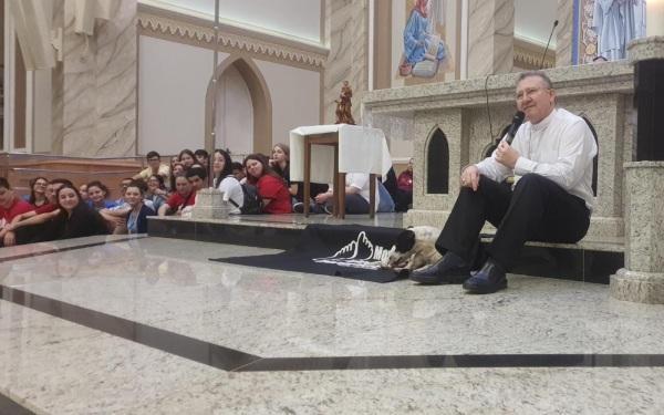 AQUECE O CORAÇÃO: Linda imagem na Catedral no último sábado em Cruz Alta