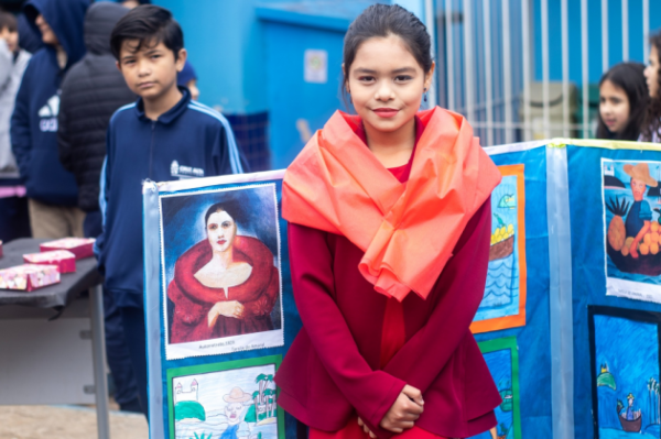 Escola 18 de Agosto promove exposição de arte com releituras e quadro vivo