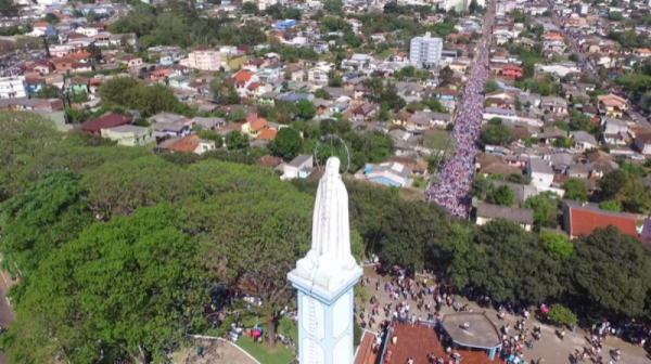 Cruz Alta recebe milhares de romeiros na 74ª Romaria ao Santuário de Fátima
