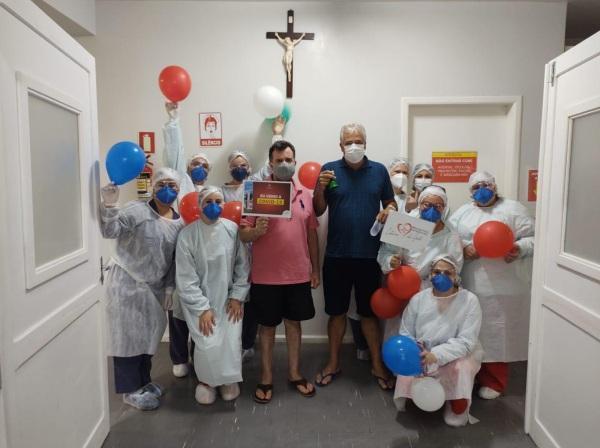 Quatro pacientes recuperados da Covid-19 receberam alta hospitalar no HSVP