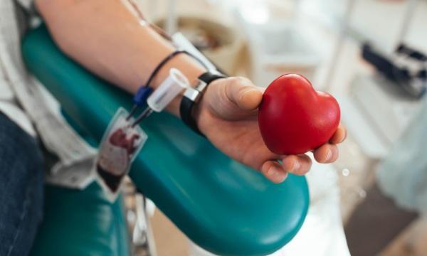 Hemocentro realiza campanha especial de doação de sangue
