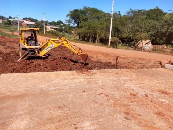 Andamento de obra na ponte de acesso Acelino Flores