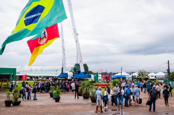 A EXPODIRETO COTRIJAL FOI ABERTA OFICIALMENTE HOJE