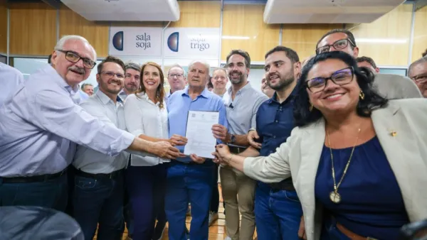 EXPODIRETO> Licença Ambiental Prévia é entregue pelo Governador à SOLI3