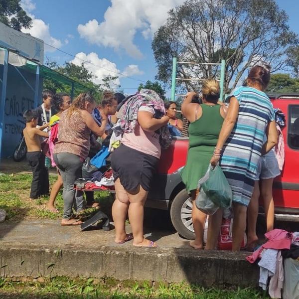 Varal Solidário foi realizado na terça no Bairro Abegay 