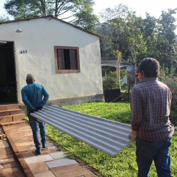 TEMPORAL>Prefeitura distribuiu 460 telhas para famílias atingidas em Cruz Alta