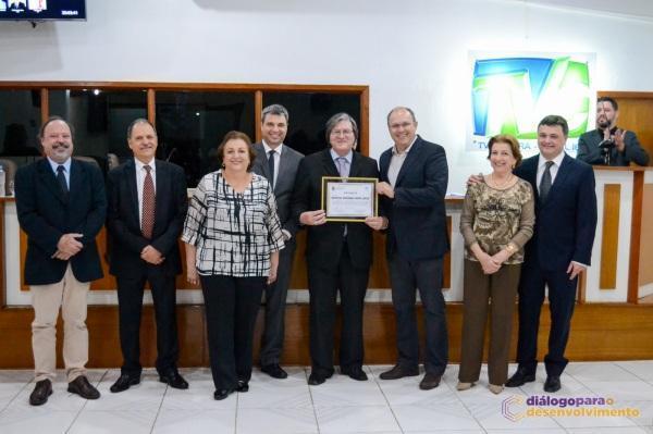 Hospital Santa Lúcia é homenageado na Câmara de Vereadores de Cruz Alta