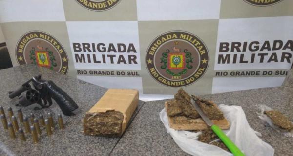 Prisão por tráfico de entorpecentes e posse irregular de arma de fogo em Ijuí