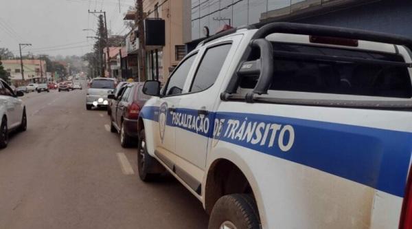 Acidente de trânsito envolve cinco veículos no centro de Panambi