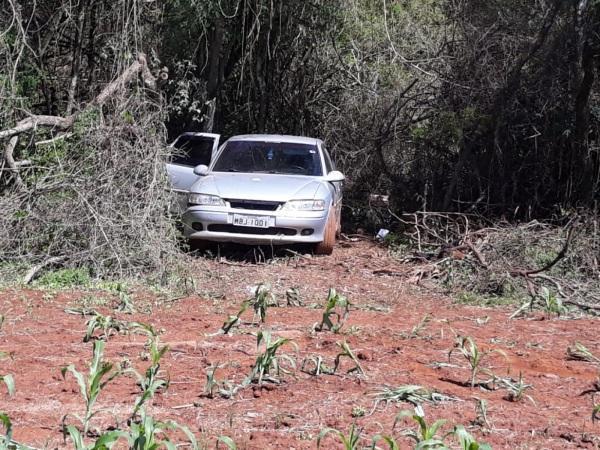 Encontrado veículo utilizado em assalto a loja de armas em Pejuçara