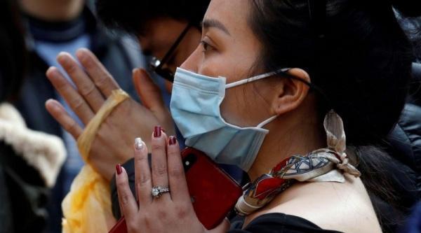 China registra mais de 1.000 mortes pelo novo coronavírus.