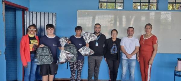 Educação e Projeto Narrativas Negras premiam vencedores do concurso de redação