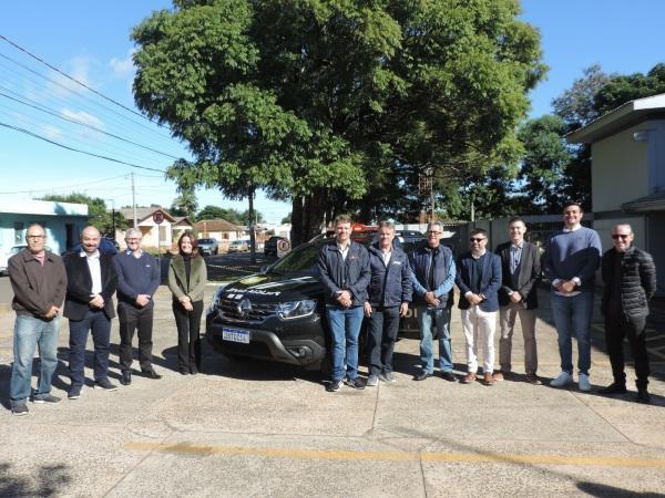 Viatura semiblindada da Polícia Civil foi entregue na tarde da quinta-feira