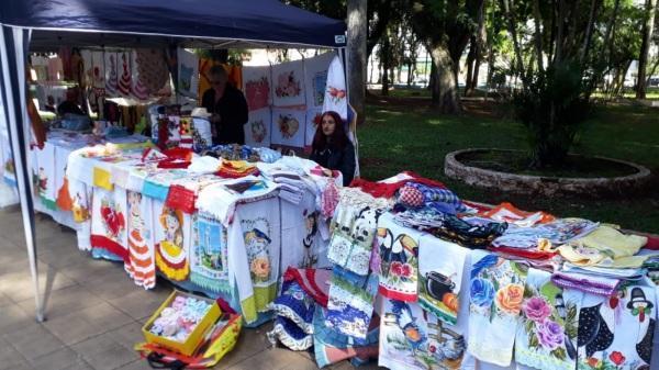 Feira de Artesanato do dia das Mães continua nesta sexta-feira em Cruz Alta