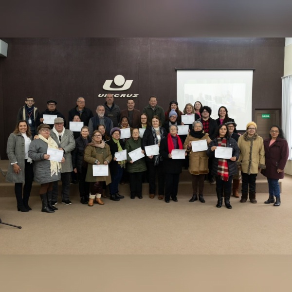 UNICRUZ> Inclusão Digital para Idosos Realiza Solenidade de Formatura 