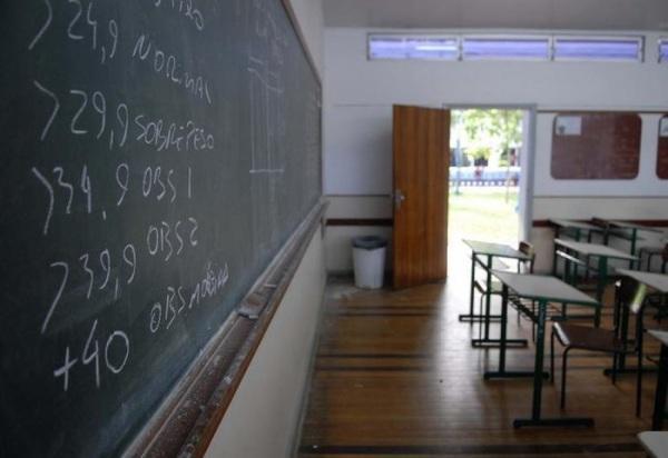 Pré-matrículas na rede estadual de ensino começam nesta segunda-feira