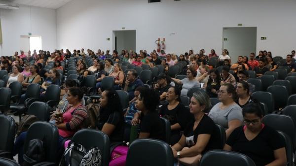 Educação segue com os cursos de qualificação até amanhã segunda dia 13