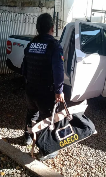 Operação contra facção criminosa cumpre mandados em Cruz Alta