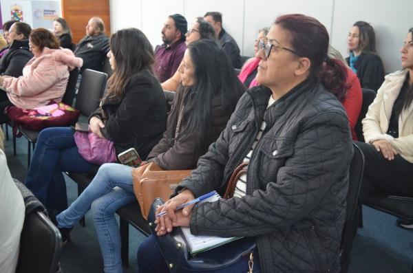 Candidatos a Conselheiros Tutelares participam de curso de capacitação