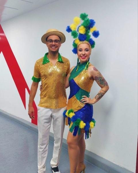 Chalerianos representam Cruz Alta no Danzpare México