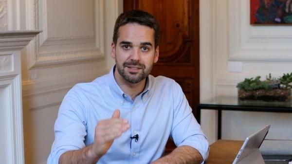 RS antecipa para 25/08 previsão de vacinação da população a partir de 18 anos