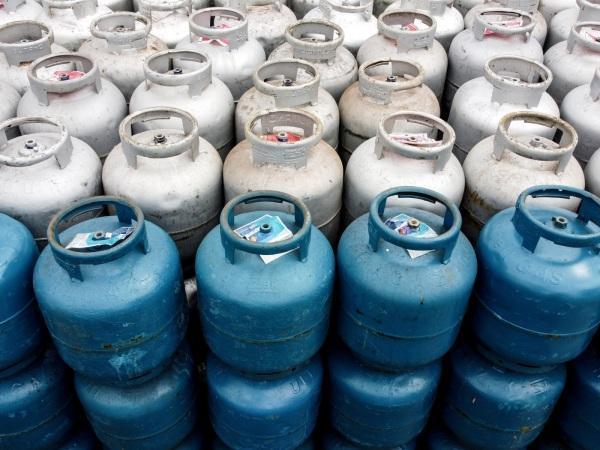 Petrobras reduz preço do gás de cozinha em 4,7% a partir de terça-feira