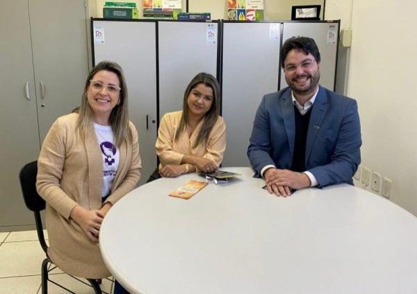 Balcão do Consumidor da Unicruz recebe Diretor do Procon/RS