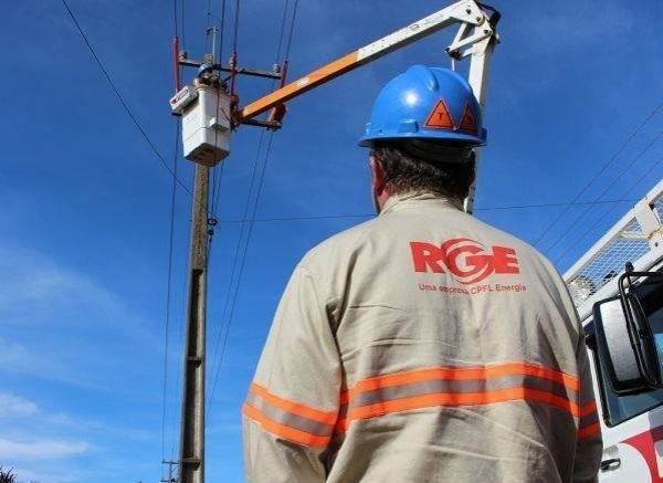 AVISO DE DESLIGAMENTO DE ENERGIA ELÉTRICA EM CRUZ ALTA