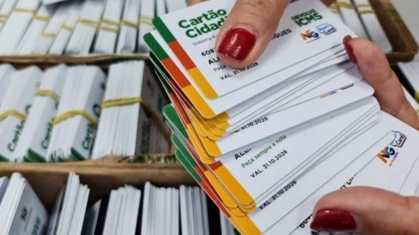Devolve ICMS: famílias já podem retirar cartão do benefício no RS; saiba como
