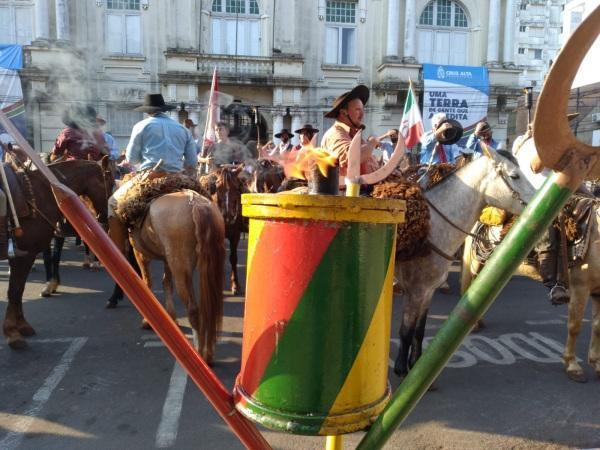 No domingo, Cruz Alta deu início a semana farroupilha com intensas atividades