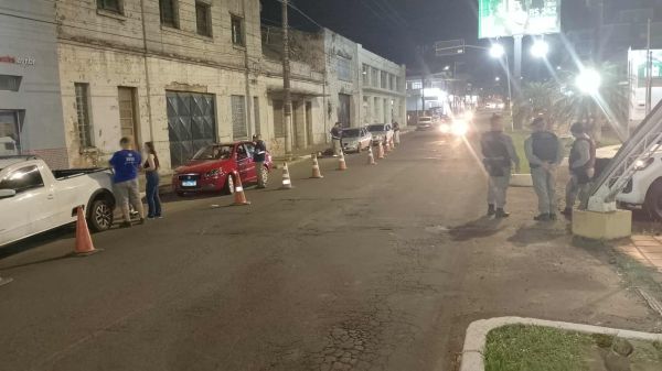 FISCALIZAÇÃO> Operação do DMT e Brigada Militar foi realizada em Cruz Alta