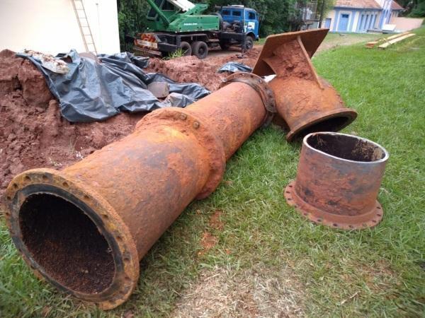 Equipes de outros três municípios auxiliam trabalhos da Corsan em Cruz Alta