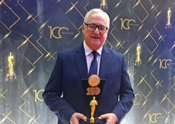 Pedro Westphalen recebe prêmio 100 Mais Influentes da Saúde pela terceira vez