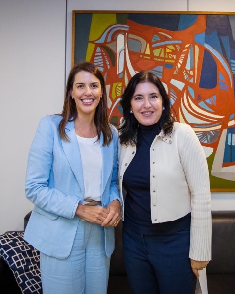 EM BRASÍLIA> Dra. Paula busca apoio federal para o Hospital São Vicente 