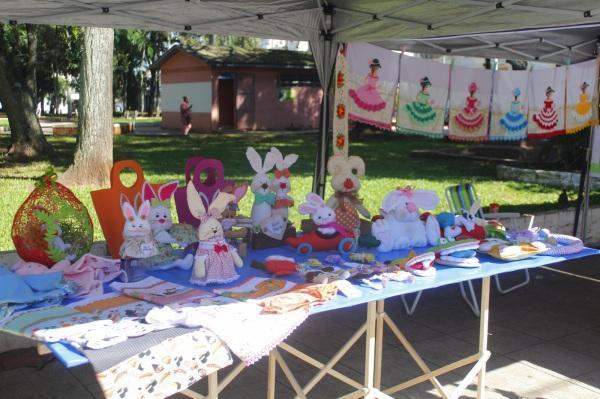 Feira do Artesanato de Páscoa segue nesta sexta na Praça General Firmino