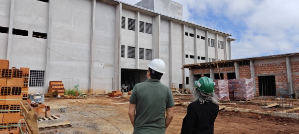 SEGUE> A Obra de reforma e ampliação da Escola Estadual Margarida Pardelhas