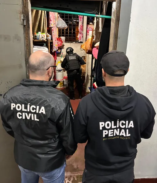 Operação apreende celulares e drogas no Presídio Estadual de Cruz Alta