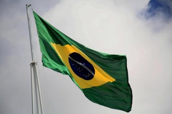 Veja o que abre e o que fecha no feriado da Proclamação da República