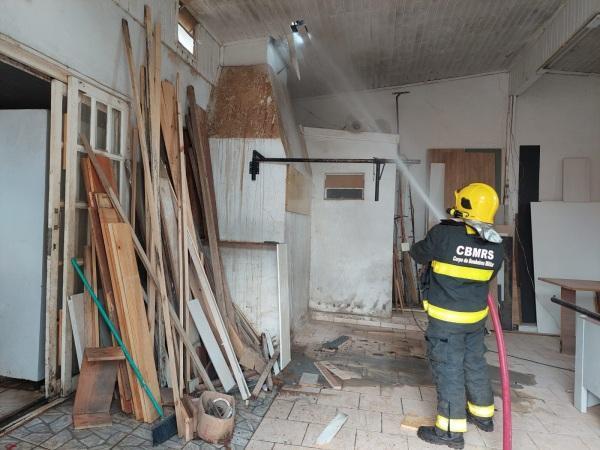 Princípio de incêndio é registrado na manhã desta sexta-feira em Cruz Alta